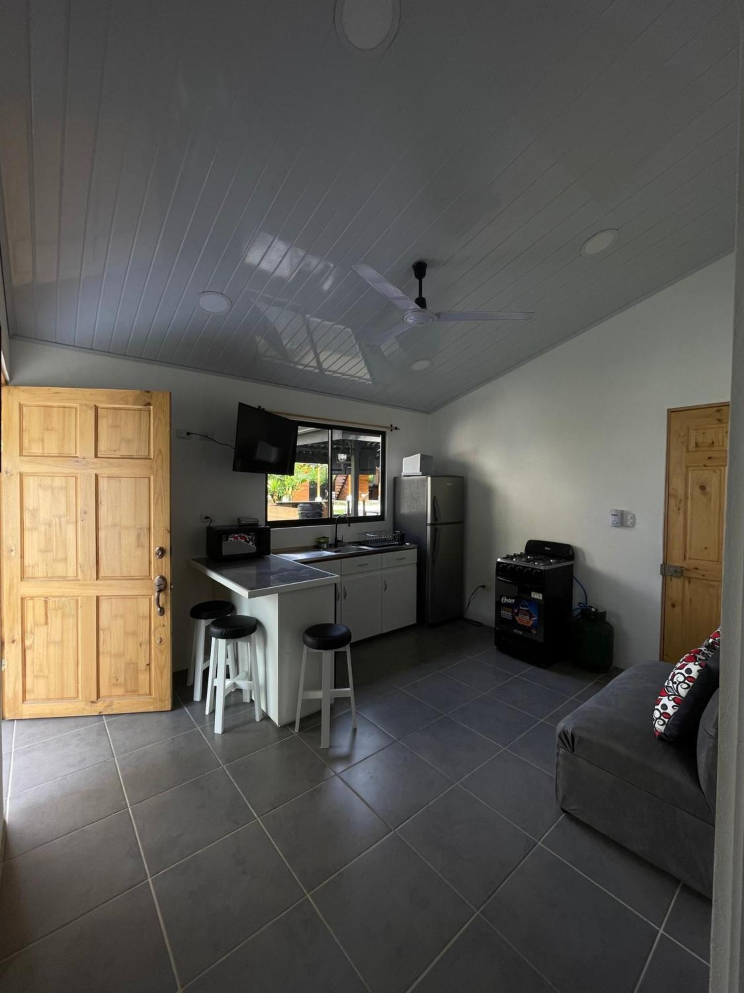 Bungalows Sloth Manzanillo  Zewnętrze zdjęcie