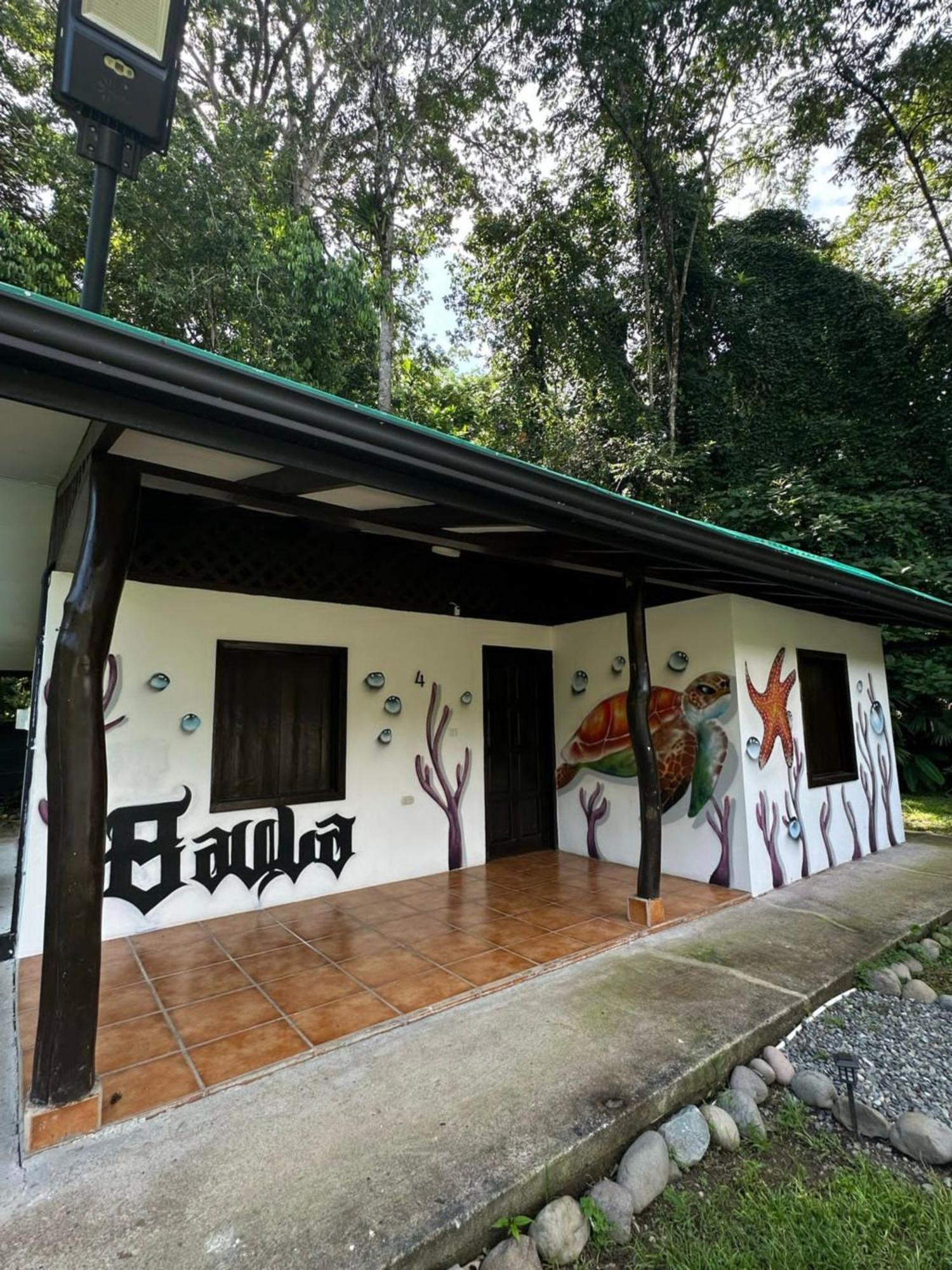 Bungalows Sloth Manzanillo  Zewnętrze zdjęcie